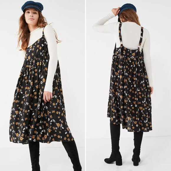 Urban Outfitters Black and Gold Floral Midi Dress - Picture 1 of 12